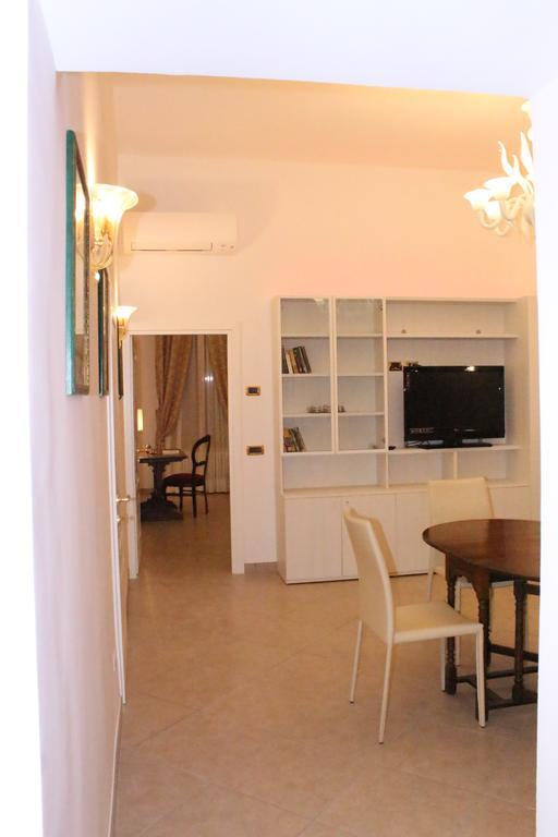 Sissi Suite Veneza Quarto foto